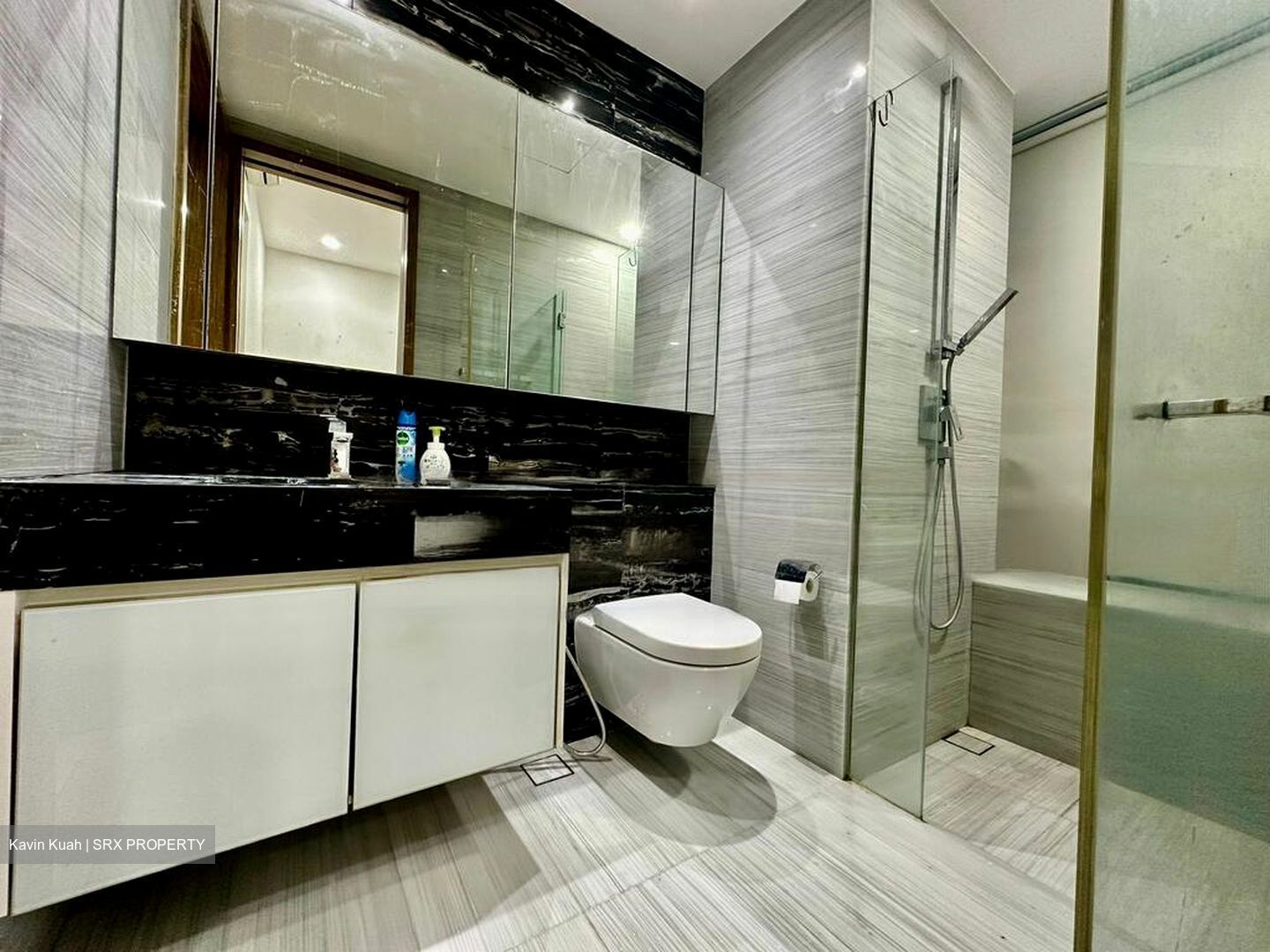 8 Saint Thomas (D9), Condominium #468809971